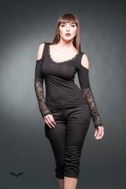 Queen Of Darkness Gothic Top With Sleeves Made Of Lace
