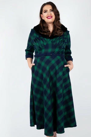 Voodoo Vixen Lola Tartan Dress - Removable Fur Collar - Image 6